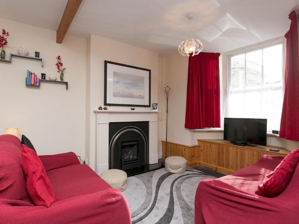 Pass The Keys Comfortable Stone Built Cottage In Menai Bridge Exterior photo
