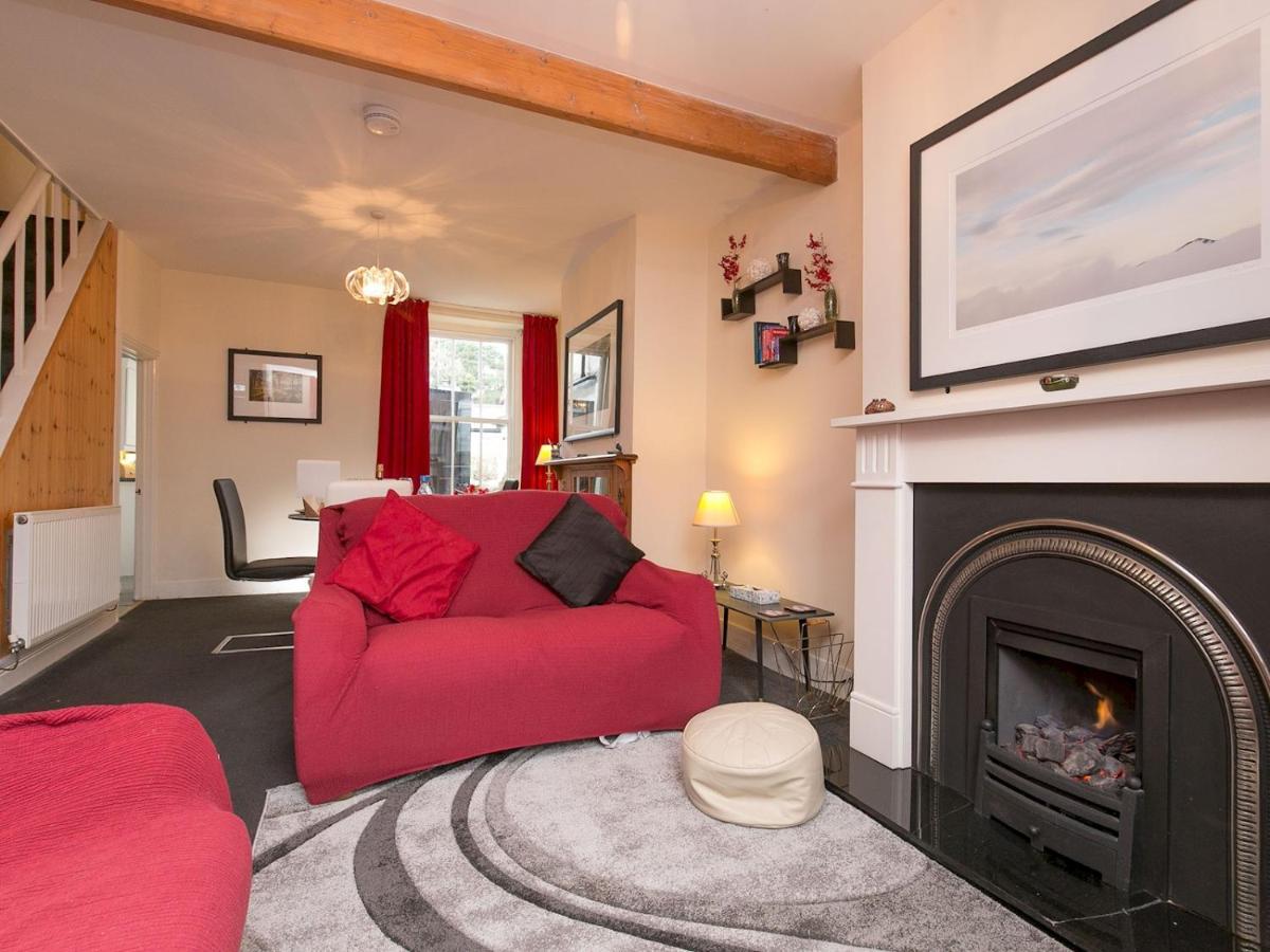 Pass The Keys Comfortable Stone Built Cottage In Menai Bridge Exterior photo